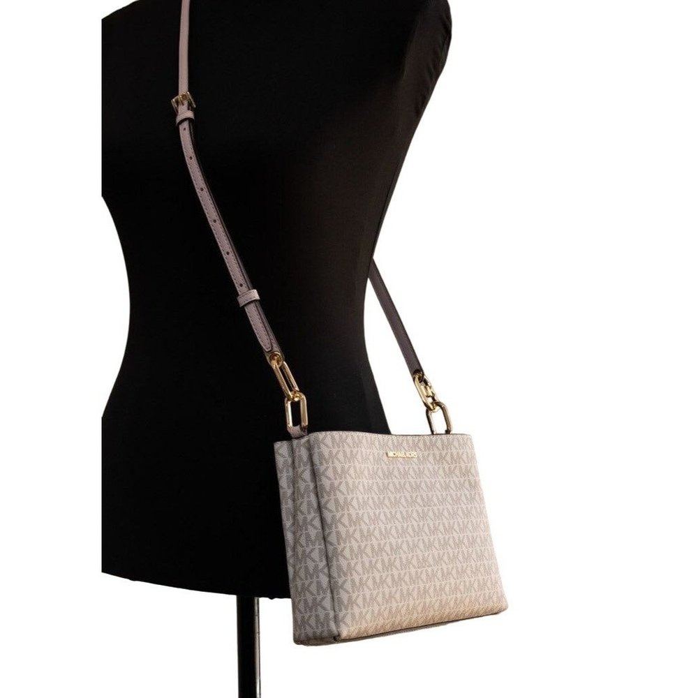 NEW Michael Kors Trisha Triple Compartment Crossbody Bag Vanilla Powder Pink PVC - Picture 8 of 13